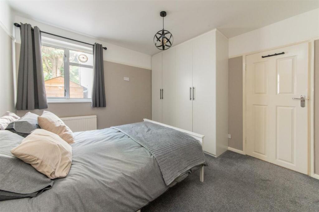 Vibrant & Stylish Mill Hill East Pad Διαμέρισμα Hendon Εξωτερικό φωτογραφία